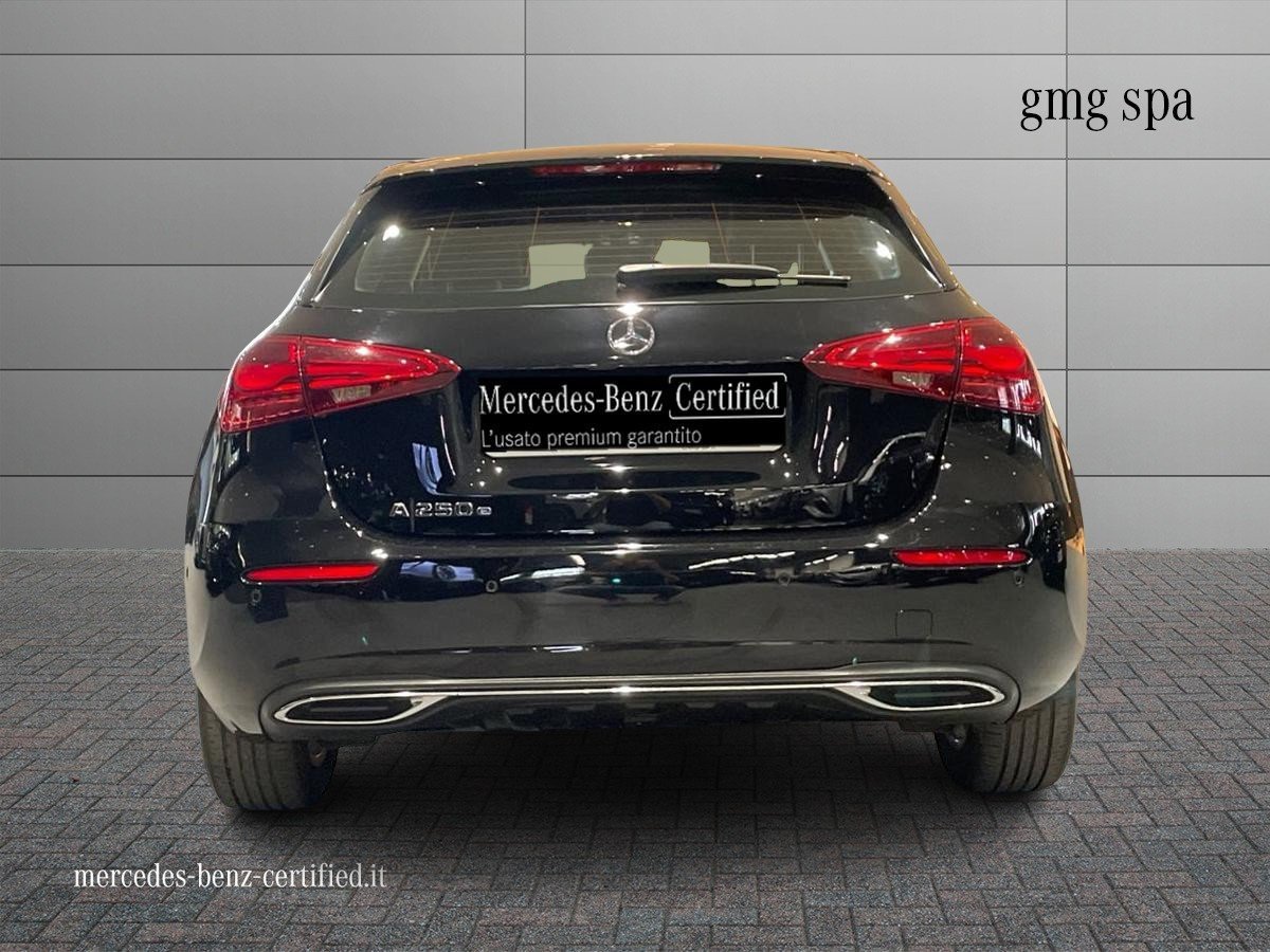 A 250 e phev Progressive Advanced auto - Certified