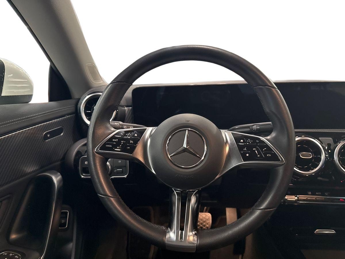 CLA Shooting Brake 180 d Progressive Advanced auto - Certified