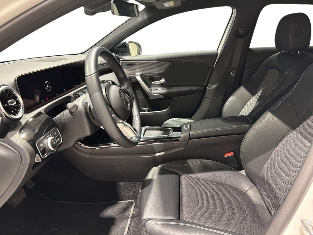 A 250 e phev Progressive Advanced auto - Certified