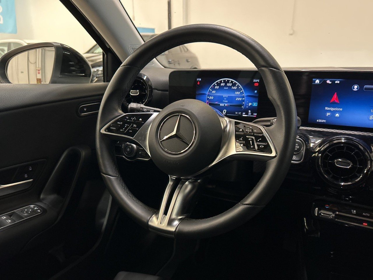 A 180 d Advanced auto - Certified