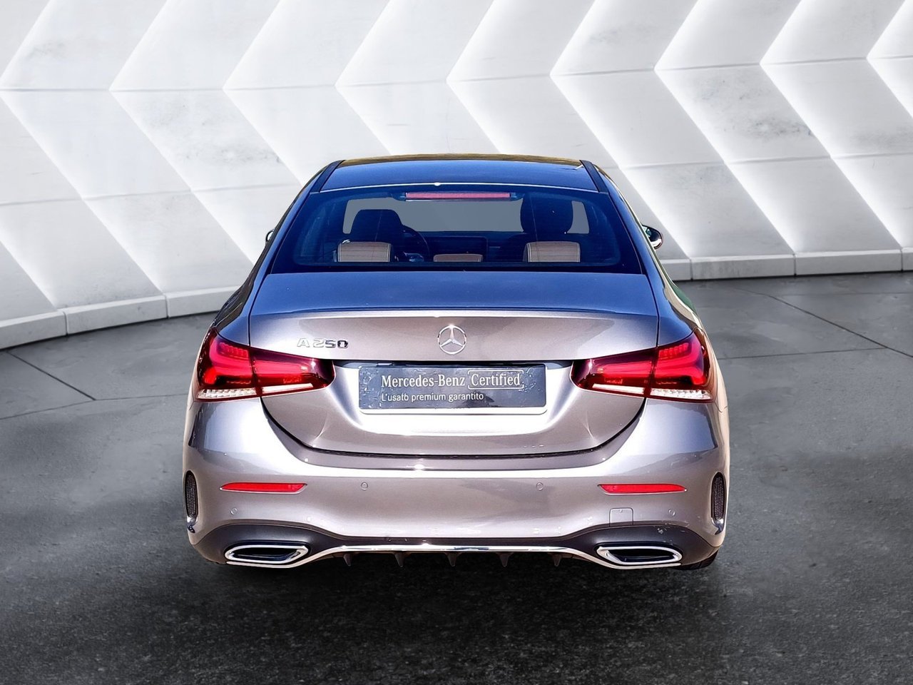 A 250 Premium auto - Certified