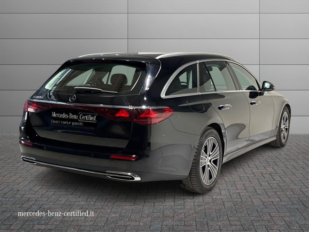 E SW 220 d Advanced auto - Certified
