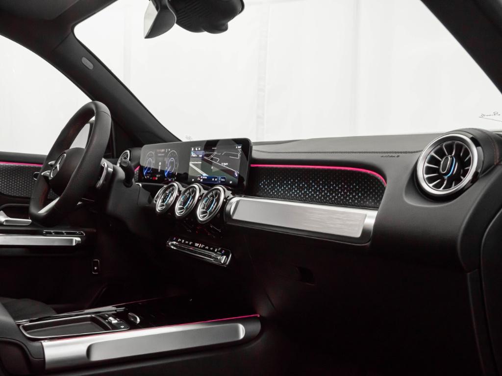 EQB 250+ AMG Line Advanced Plus - Certified