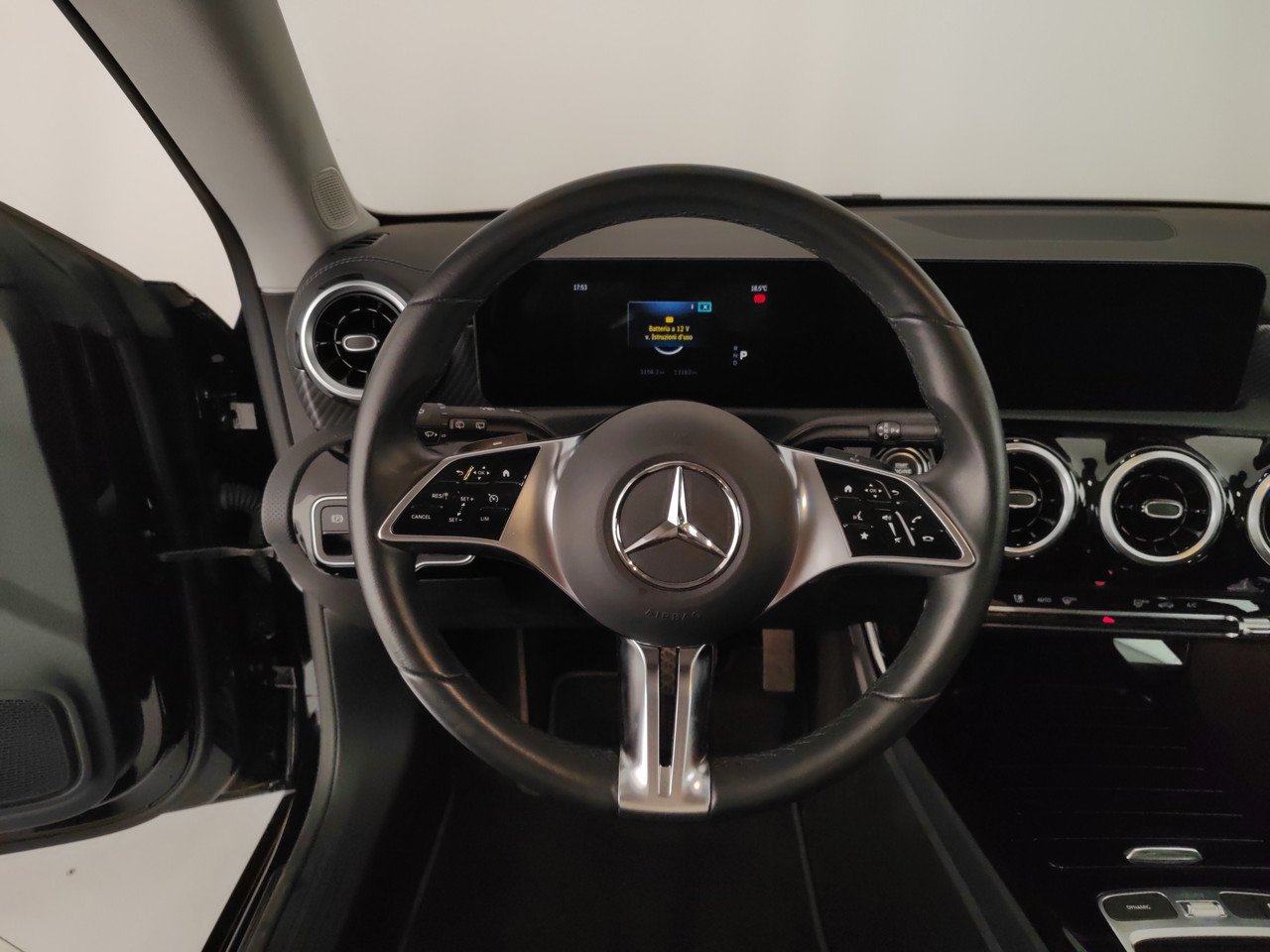 CLA Shooting Brake 180 d Progressive Advanced auto - Certified