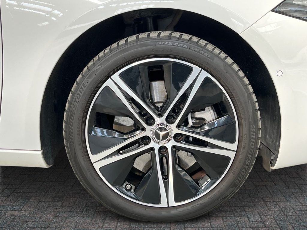 A 250 e phev Progressive Advanced auto - Certified