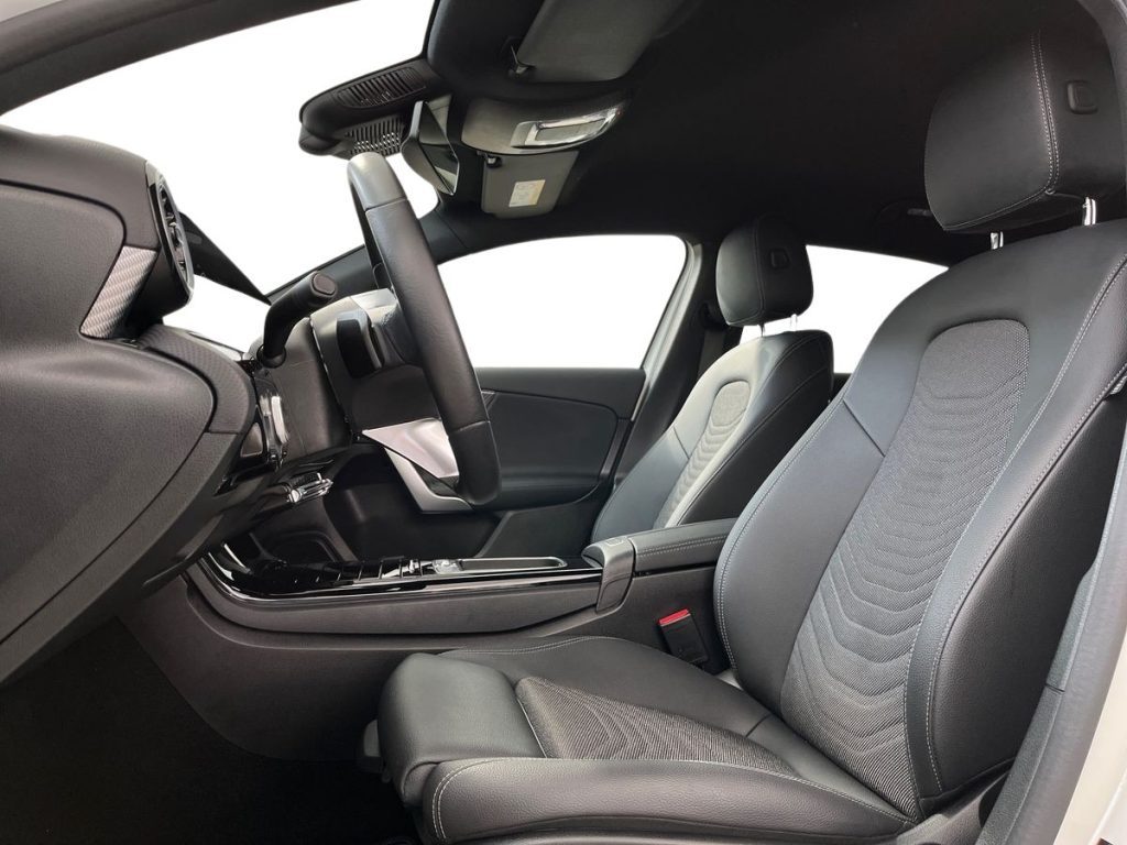 A 250 e phev Progressive Advanced auto - Certified