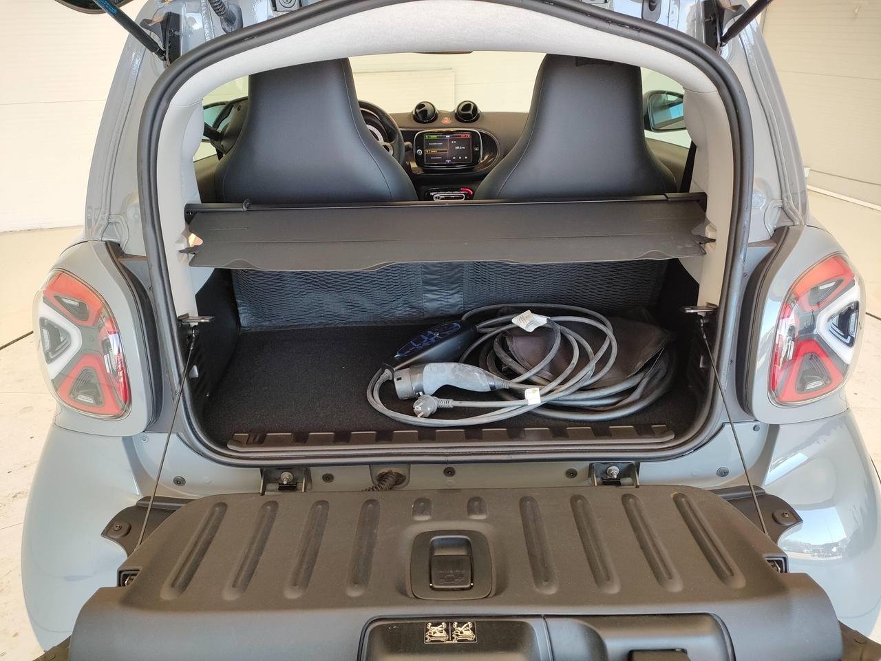 Fortwo eq racingrey 22kW - Certified