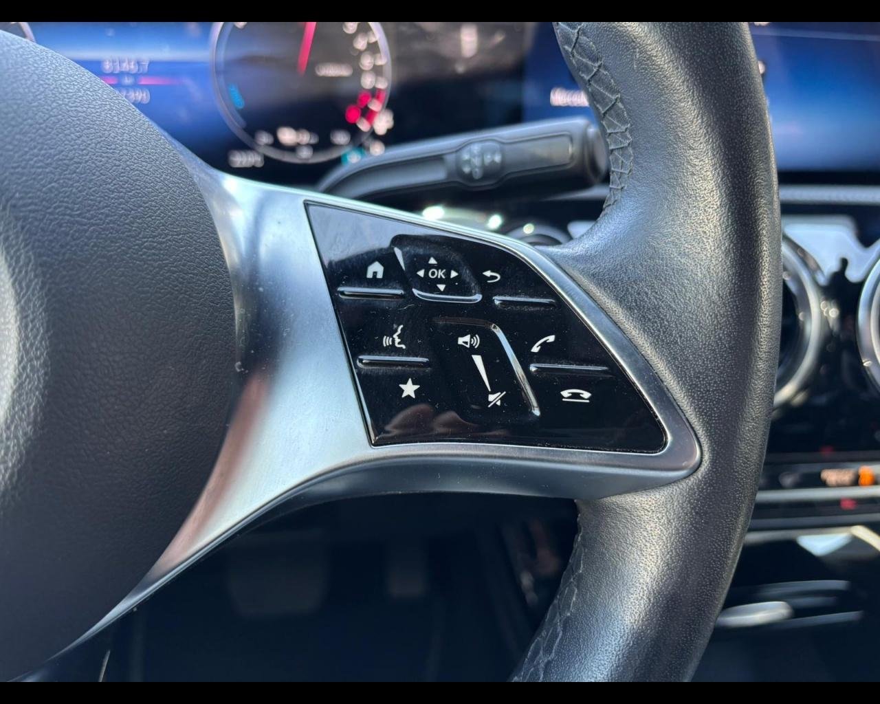 A 250 e phev Progressive Advanced auto - Certified