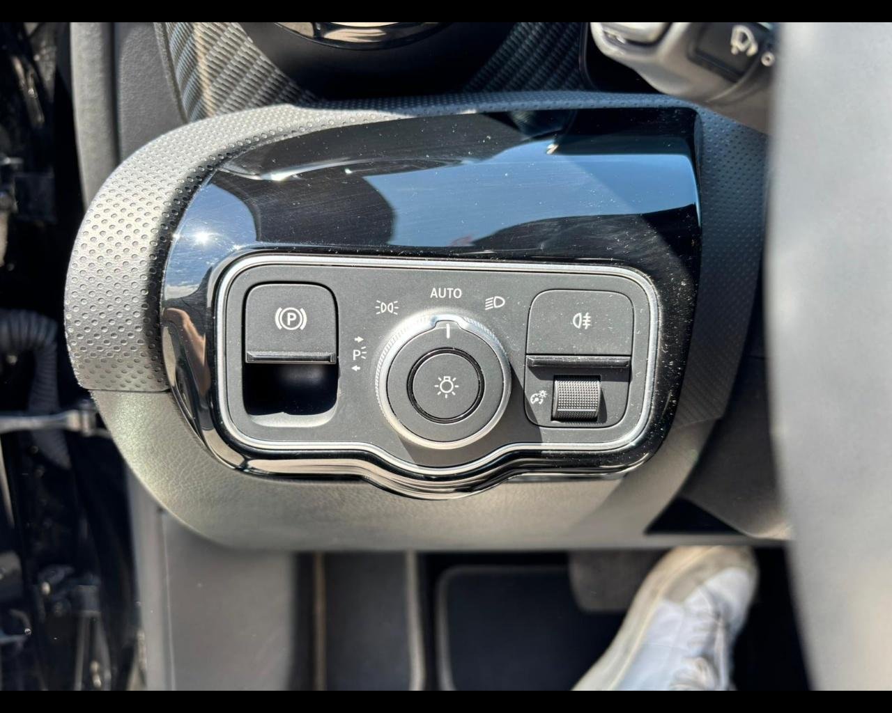 A 250 e phev Progressive Advanced auto - Certified