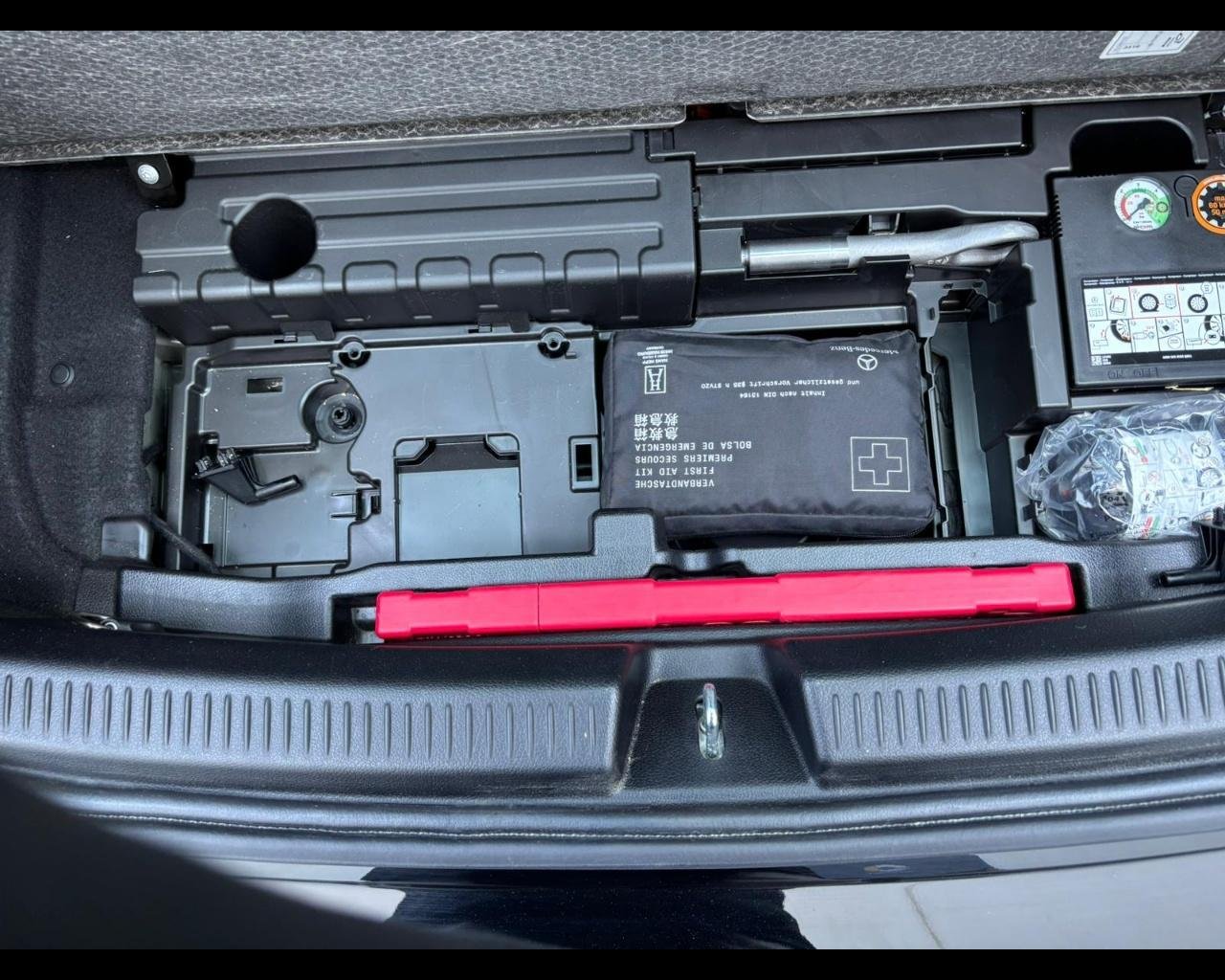 A 250 e phev Progressive Advanced auto - Certified