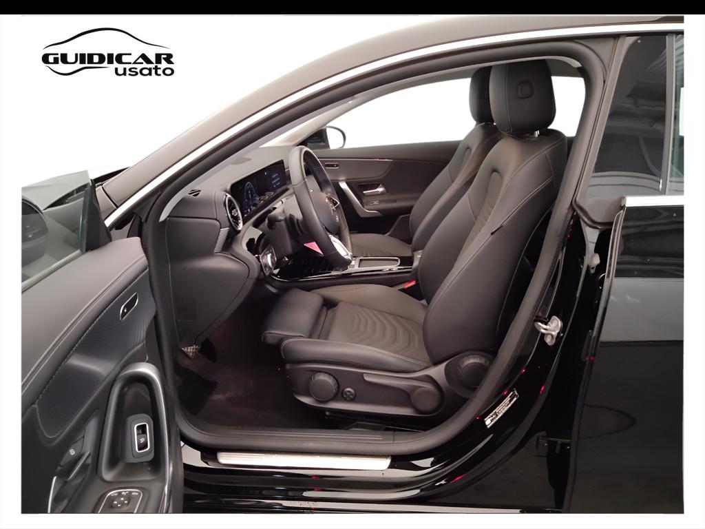 CLA Shooting Brake 180 d Progressive Advanced auto - Certified