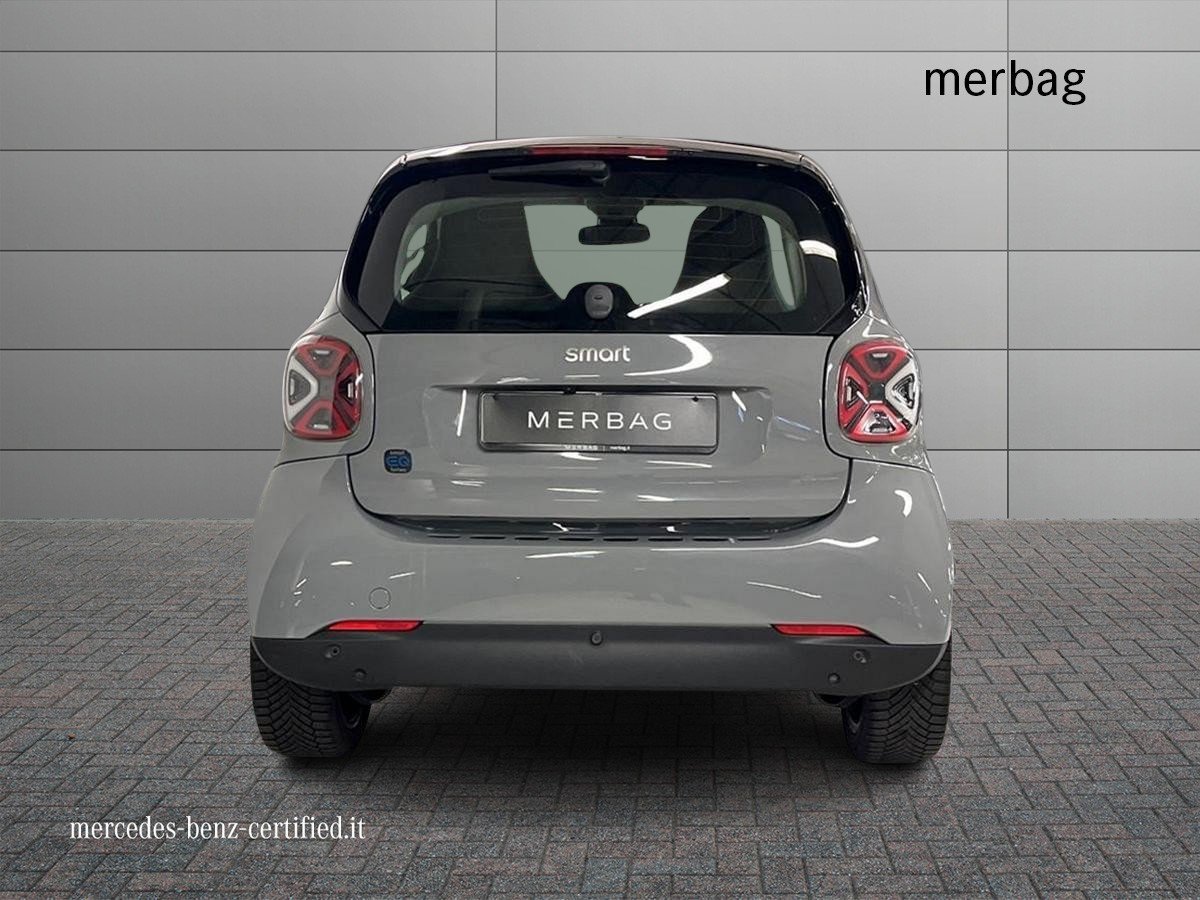 Forfour eq racingrey 22kW - Certified