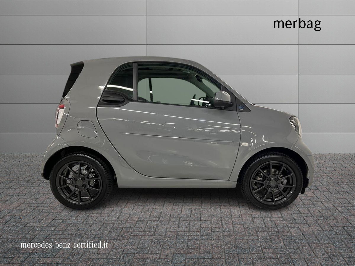 Forfour eq racingrey 22kW - Certified