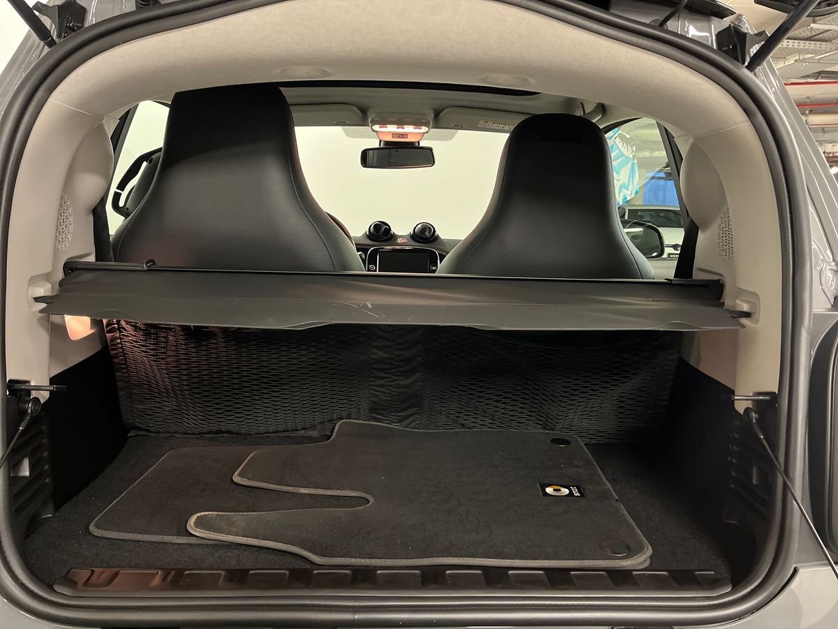 Forfour eq racingrey 22kW - Certified