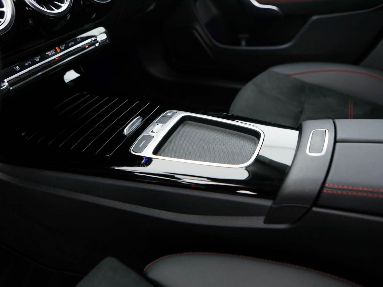 CLA Shooting Brake 200 d AMG Line Advanced Plus au - Certified