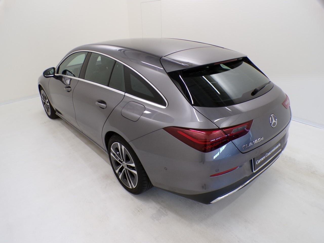 CLA Shooting Brake 180 d Progressive Advanced auto - Certified