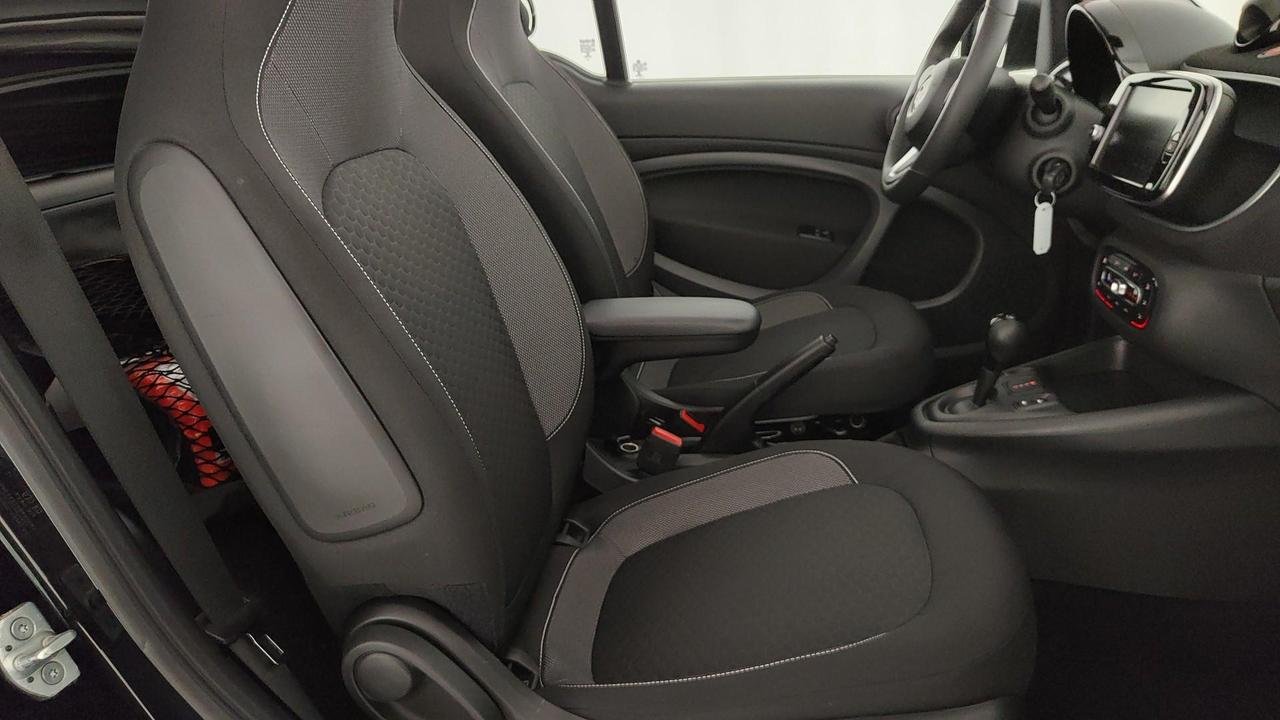 Fortwo Cabrio eq Passion 4,6kW - Certified