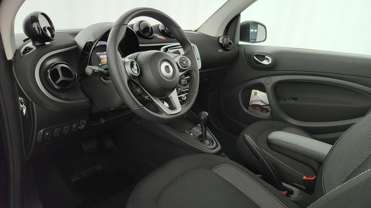 Fortwo Cabrio eq Passion 4,6kW - Certified
