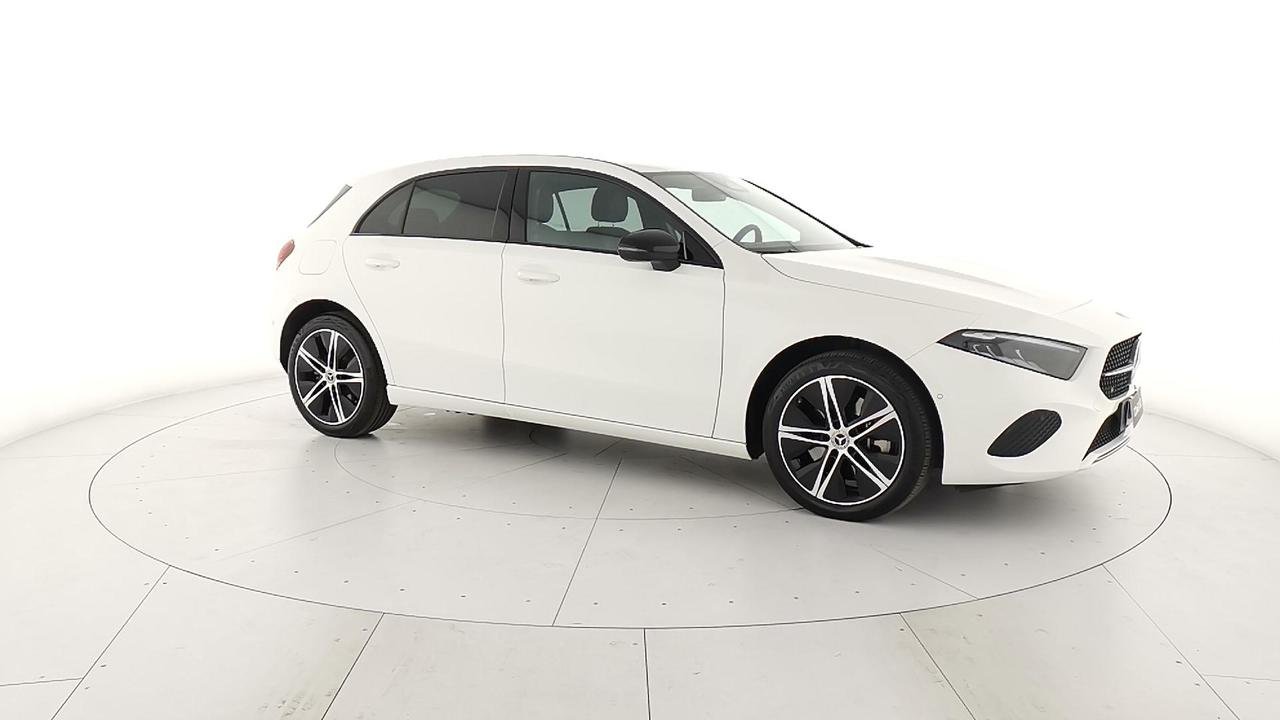 A 250 e phev Progressive Advanced auto - Certified