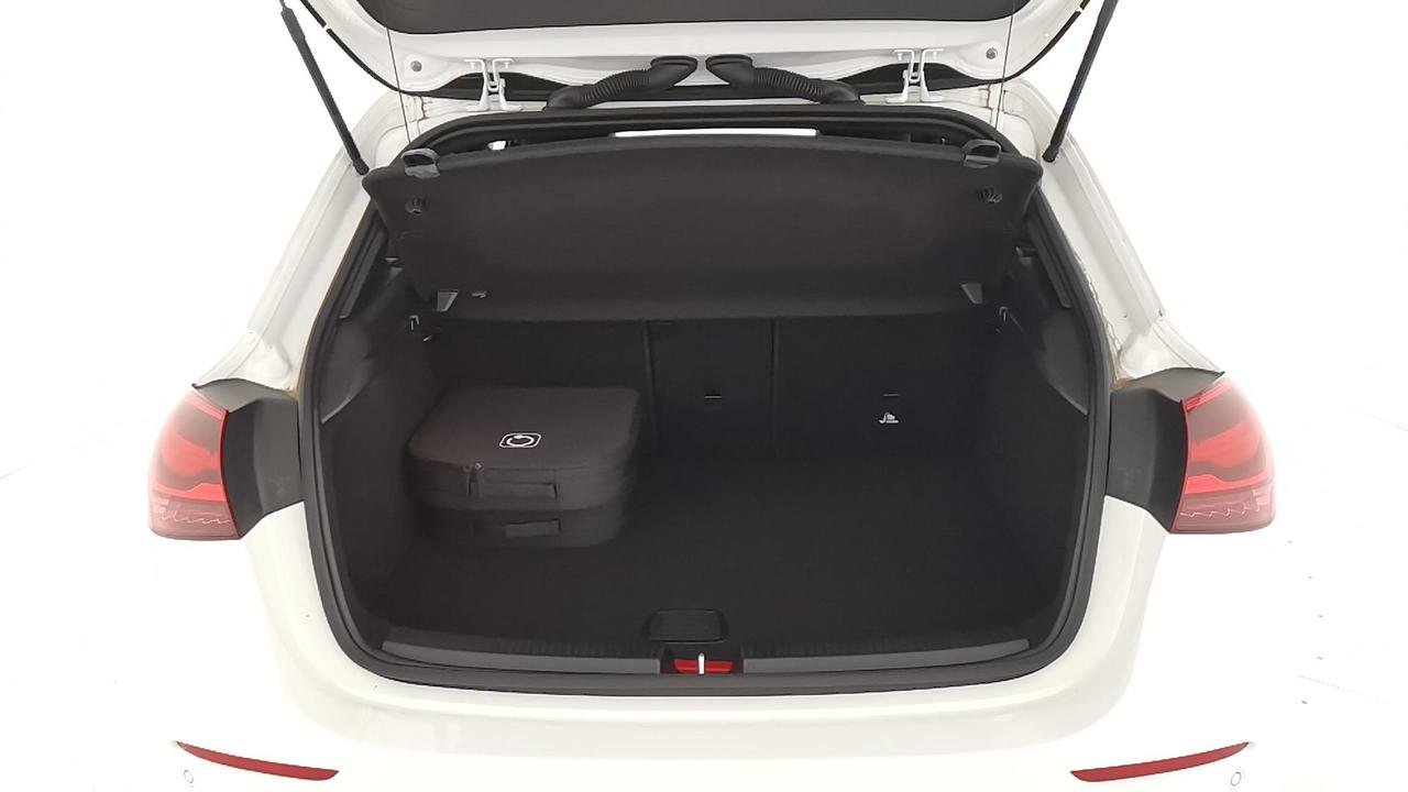 A 250 e phev Progressive Advanced auto - Certified