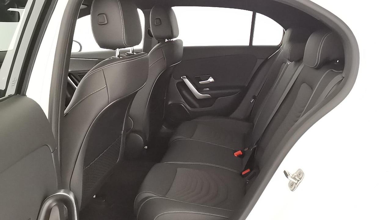 A 250 e phev Progressive Advanced auto - Certified