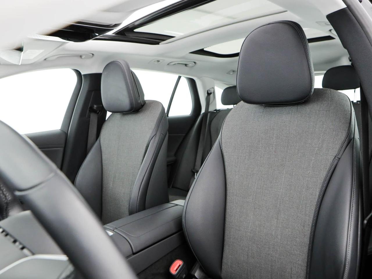 E SW 220 d Advanced auto - Certified