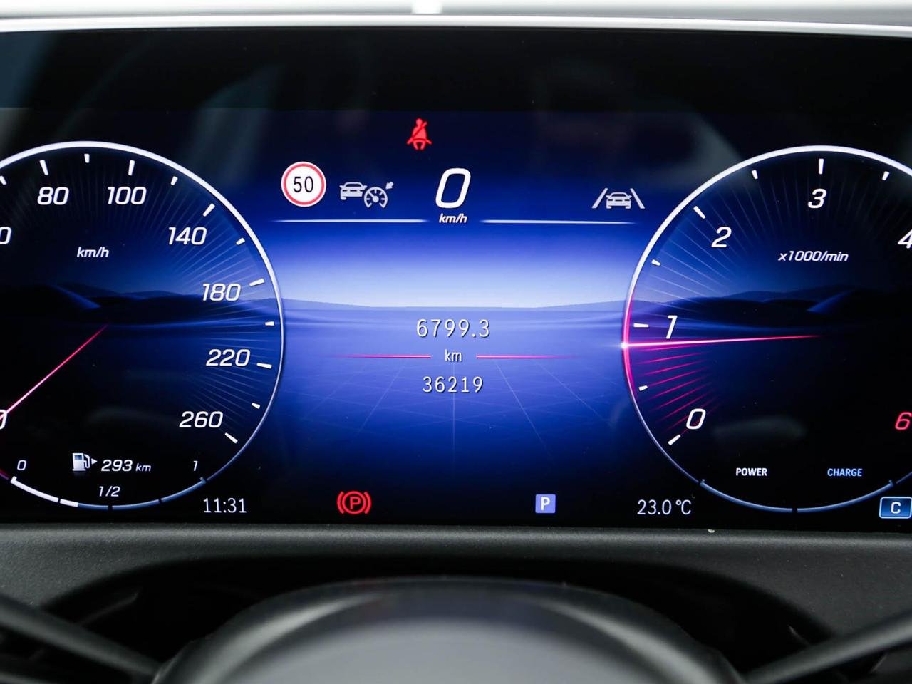 E SW 220 d Advanced auto - Certified