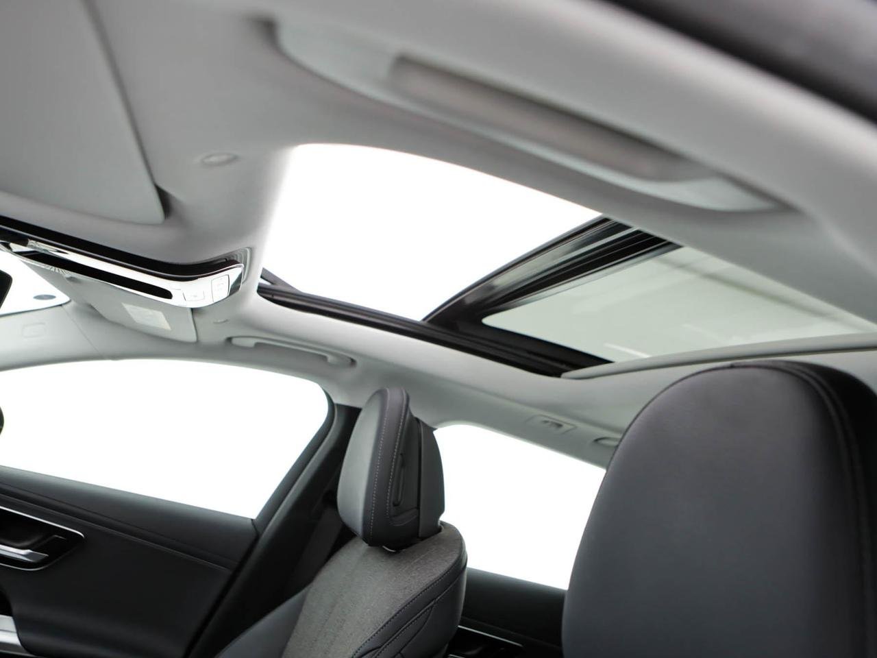 E SW 220 d Advanced auto - Certified