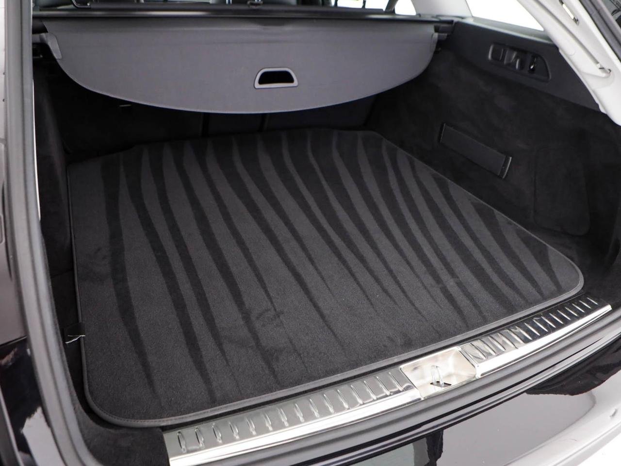 E SW 220 d Advanced auto - Certified