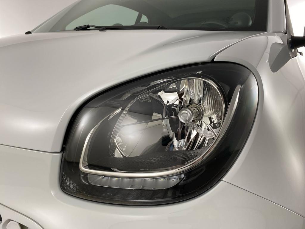 Fortwo Cabrio eq Passion 4,6kW - Certified
