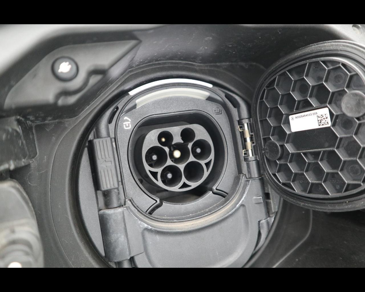 A 250 e phev (eq-power) Premium auto - Certified