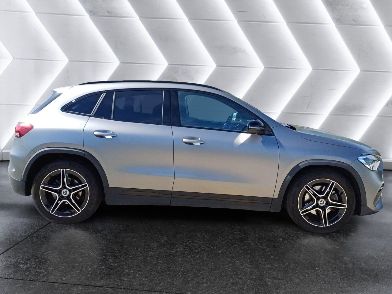 GLA 180 d Premium auto - Certified