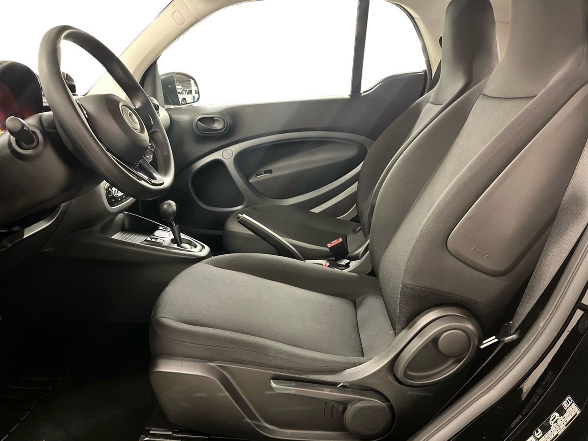 Fortwo eq Pure 4,6kW - Certified