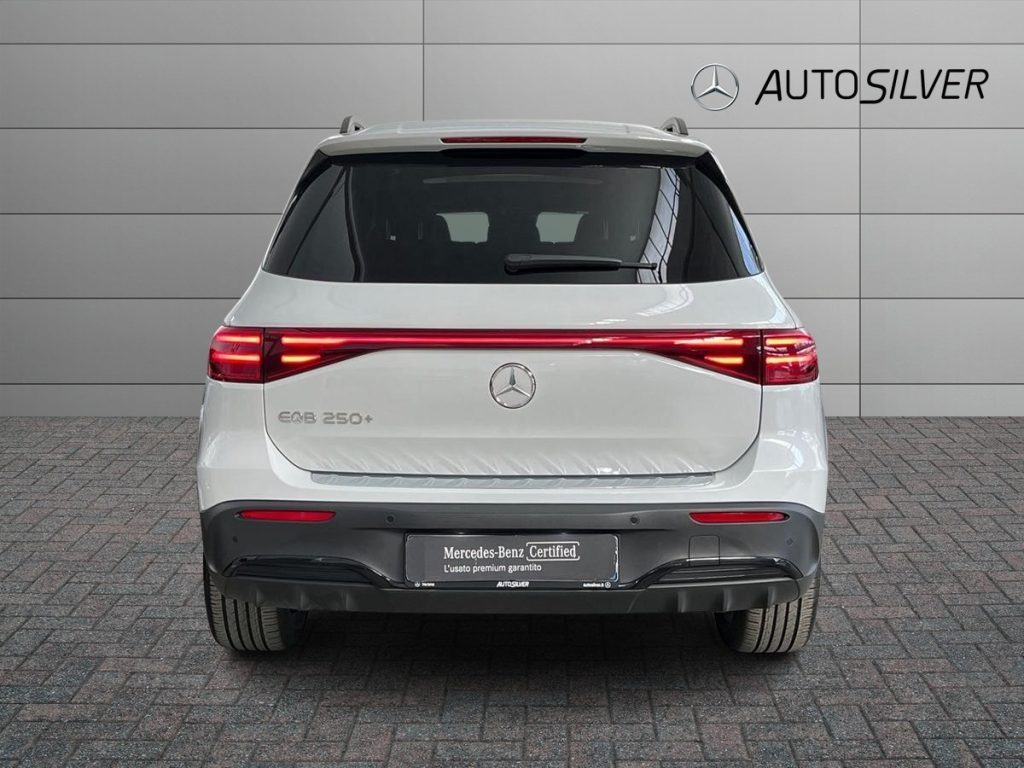 EQB 250+ AMG Line Advanced Plus - Certified