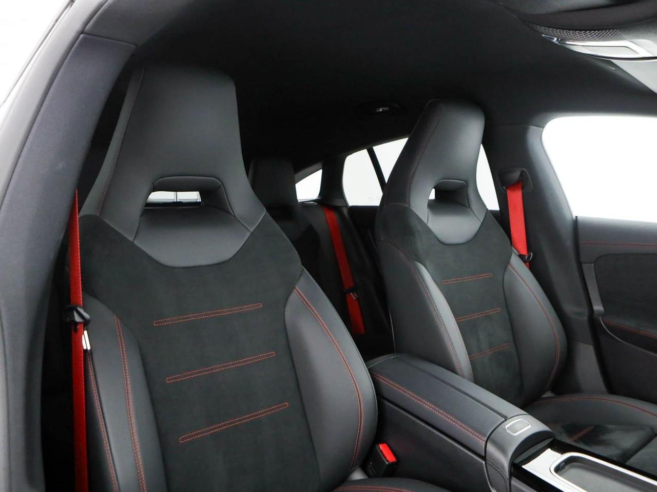 CLA Shooting Brake AMG 35 AMG Line Premium 4matic - Certified