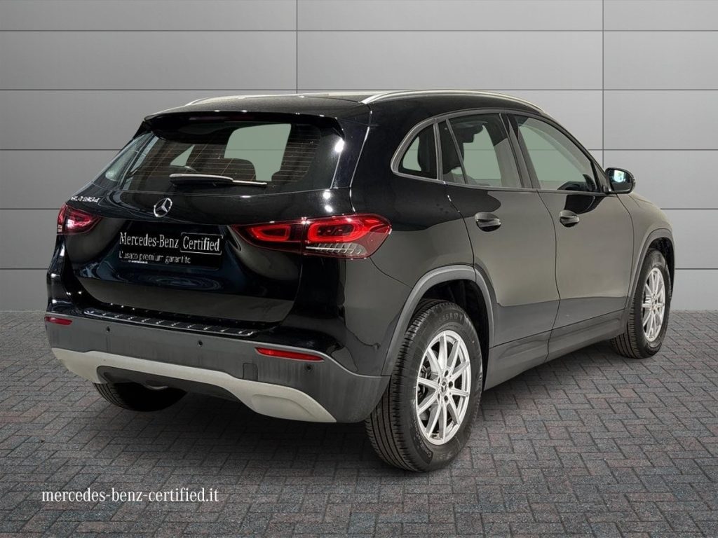 GLA 180 d Business Extra auto - Certified