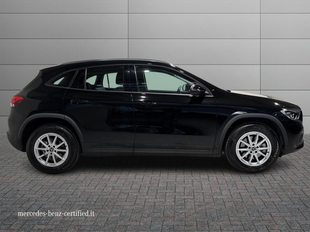 GLA 180 d Business Extra auto - Certified