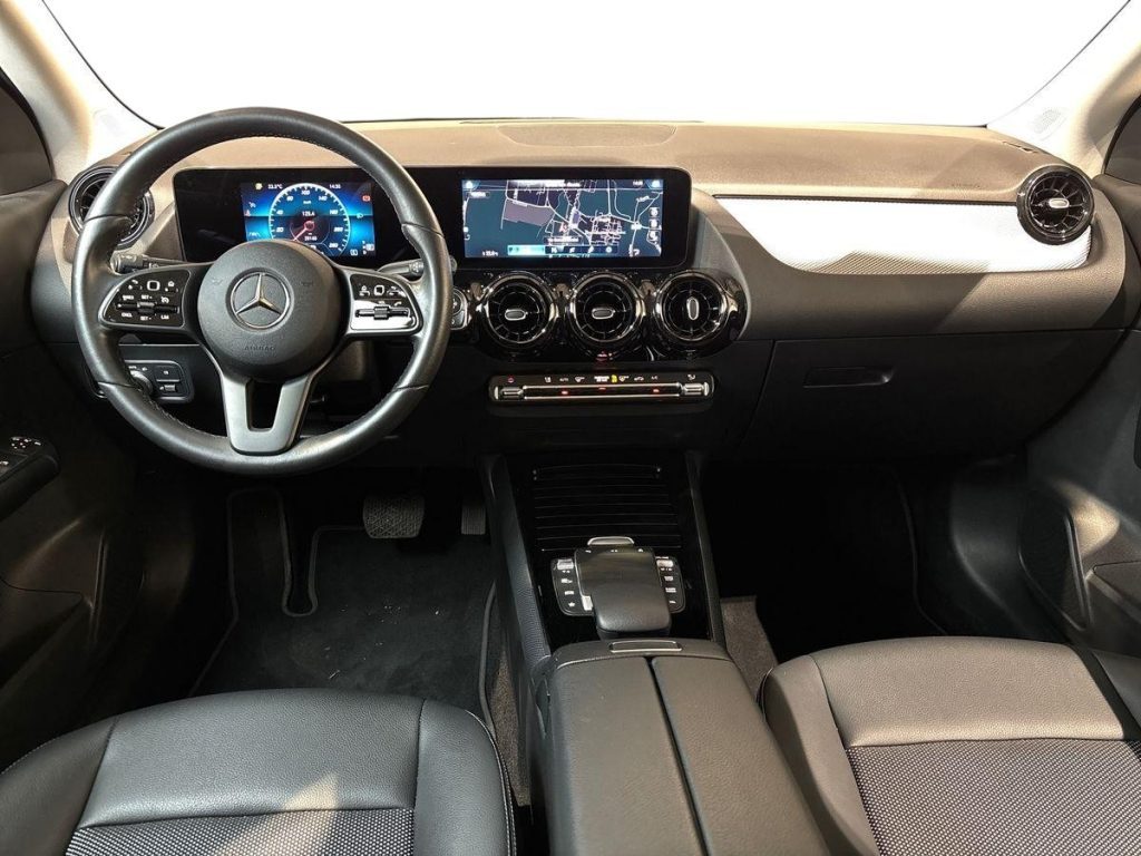 GLA 180 d Business Extra auto - Certified
