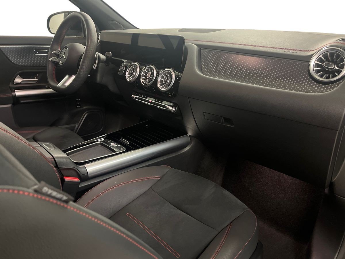EQA 300 AMG Line Advanced 4matic - Certified
