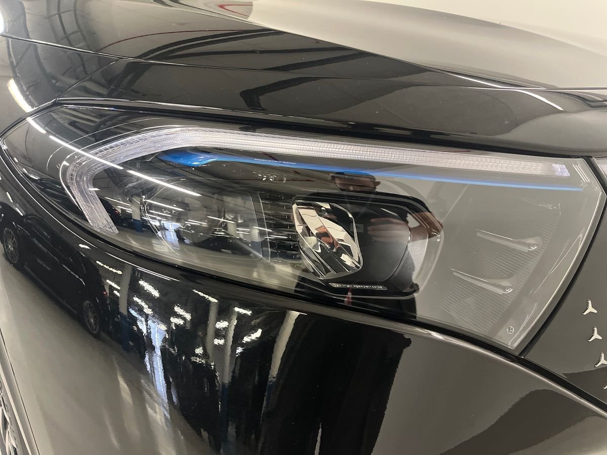 EQA 300 AMG Line Advanced 4matic - Certified