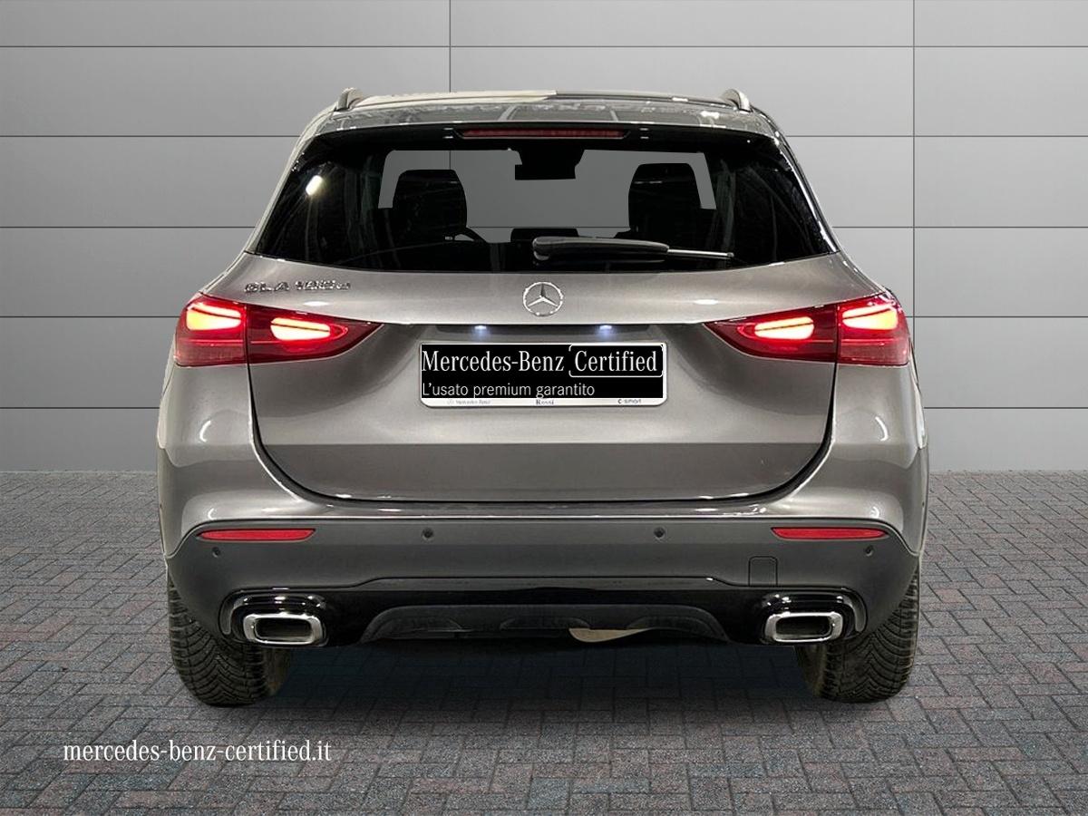 GLA 180 d Progressive Advanced Plus auto - Certified