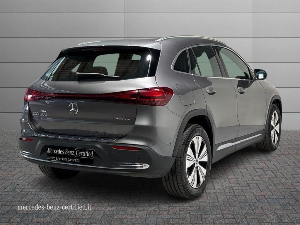 EQA 300 Progressive 4matic - Certified