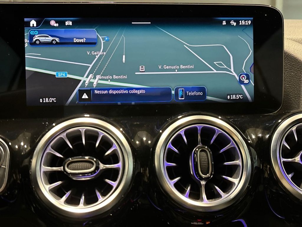 EQA 300 Progressive 4matic - Certified