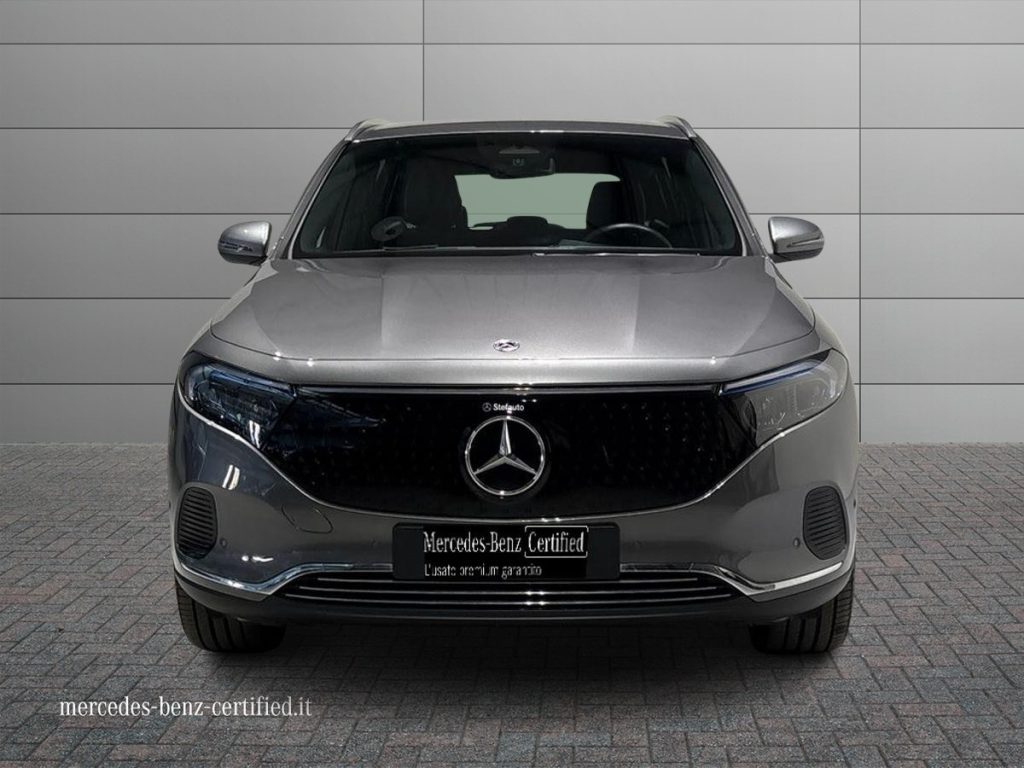 EQA 300 Progressive 4matic - Certified