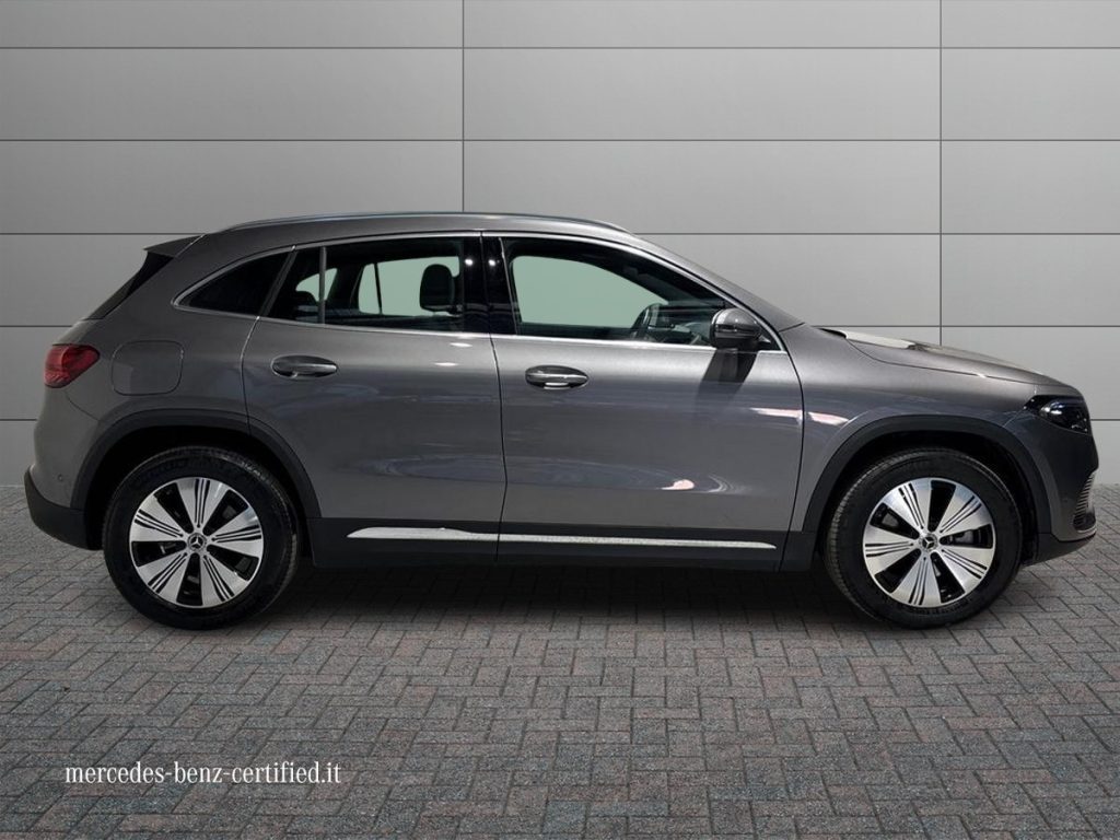 EQA 300 Progressive 4matic - Certified
