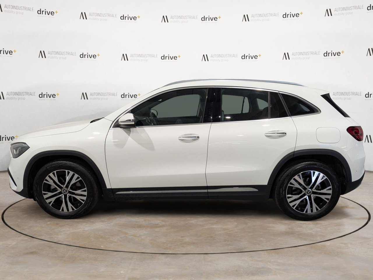 GLA 200 d Progressive Advanced 4matic auto - Certified