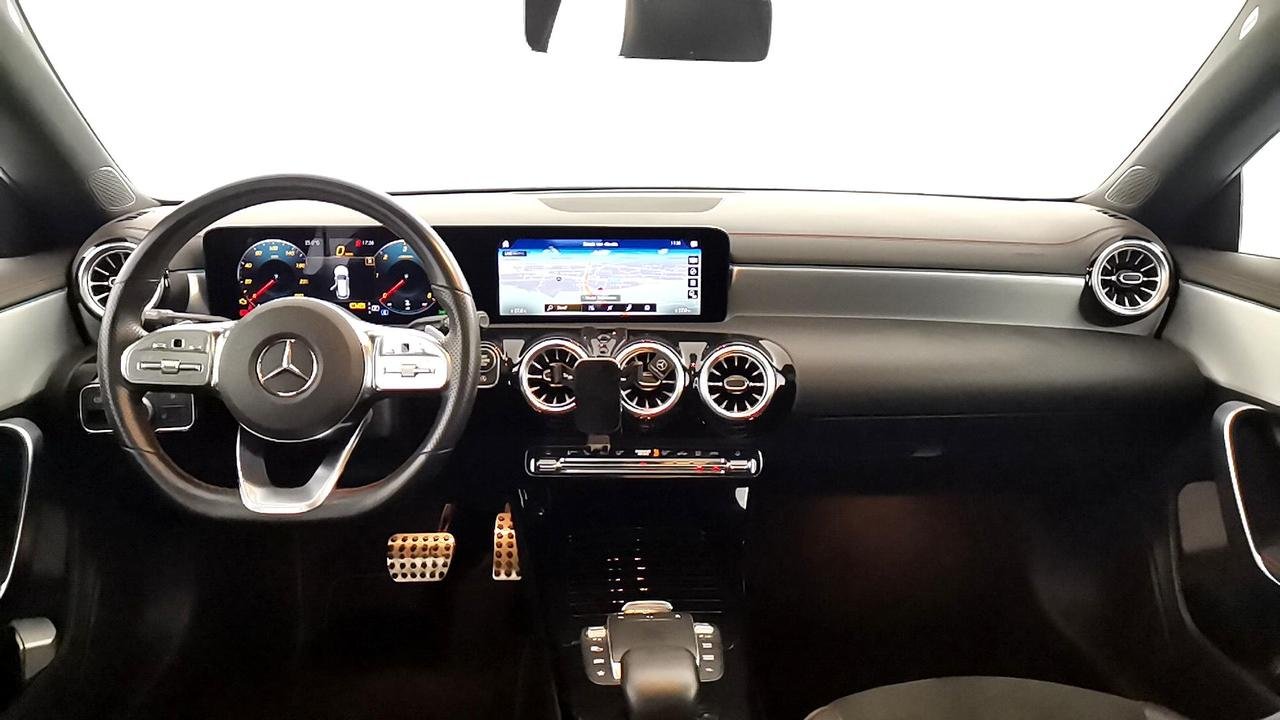 CLA Shooting Brake 220 d Premium auto - Certified