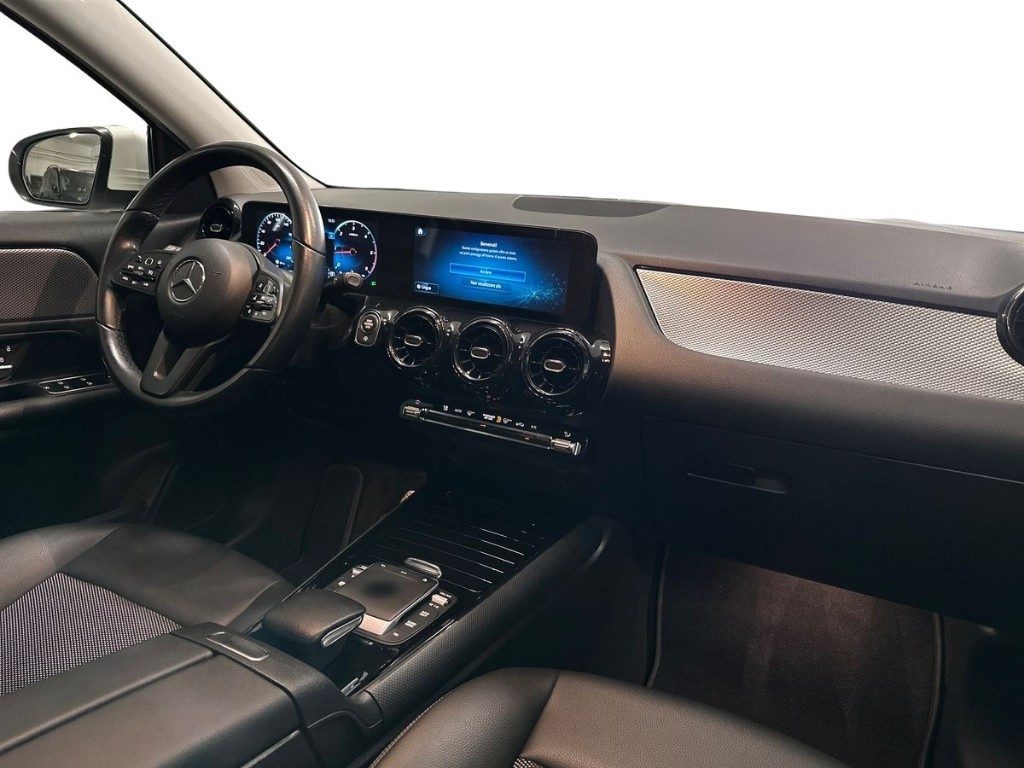 GLA 180 d Business Extra auto - Certified