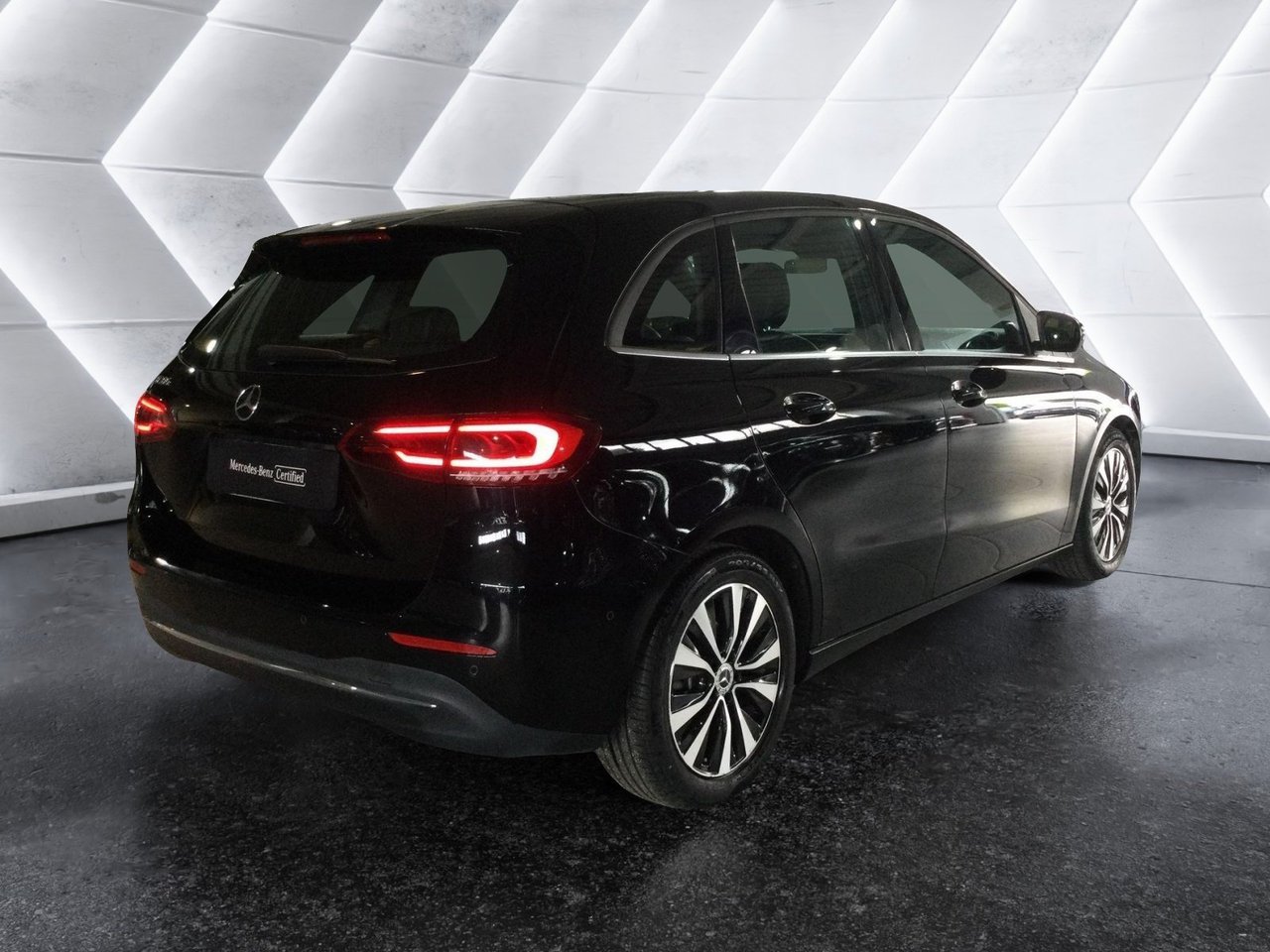 B 180 Business Extra auto - Certified