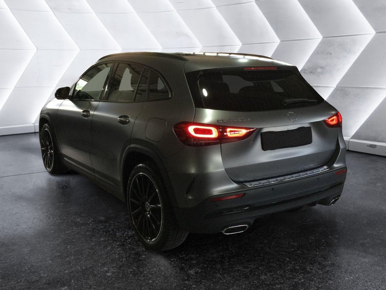GLA 250 e phev (eq-power) Premium auto - Certified